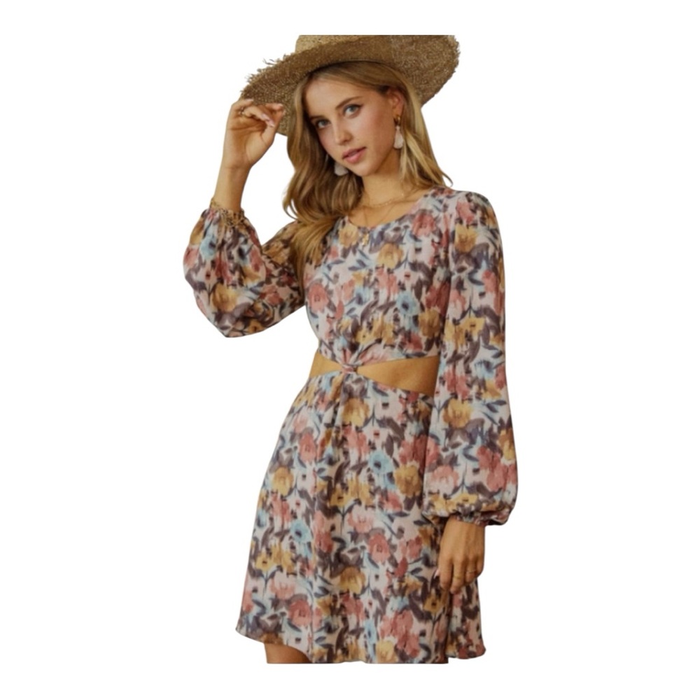 Endless Blu Floral Cutout Dress with Long Sleeves size small NWT